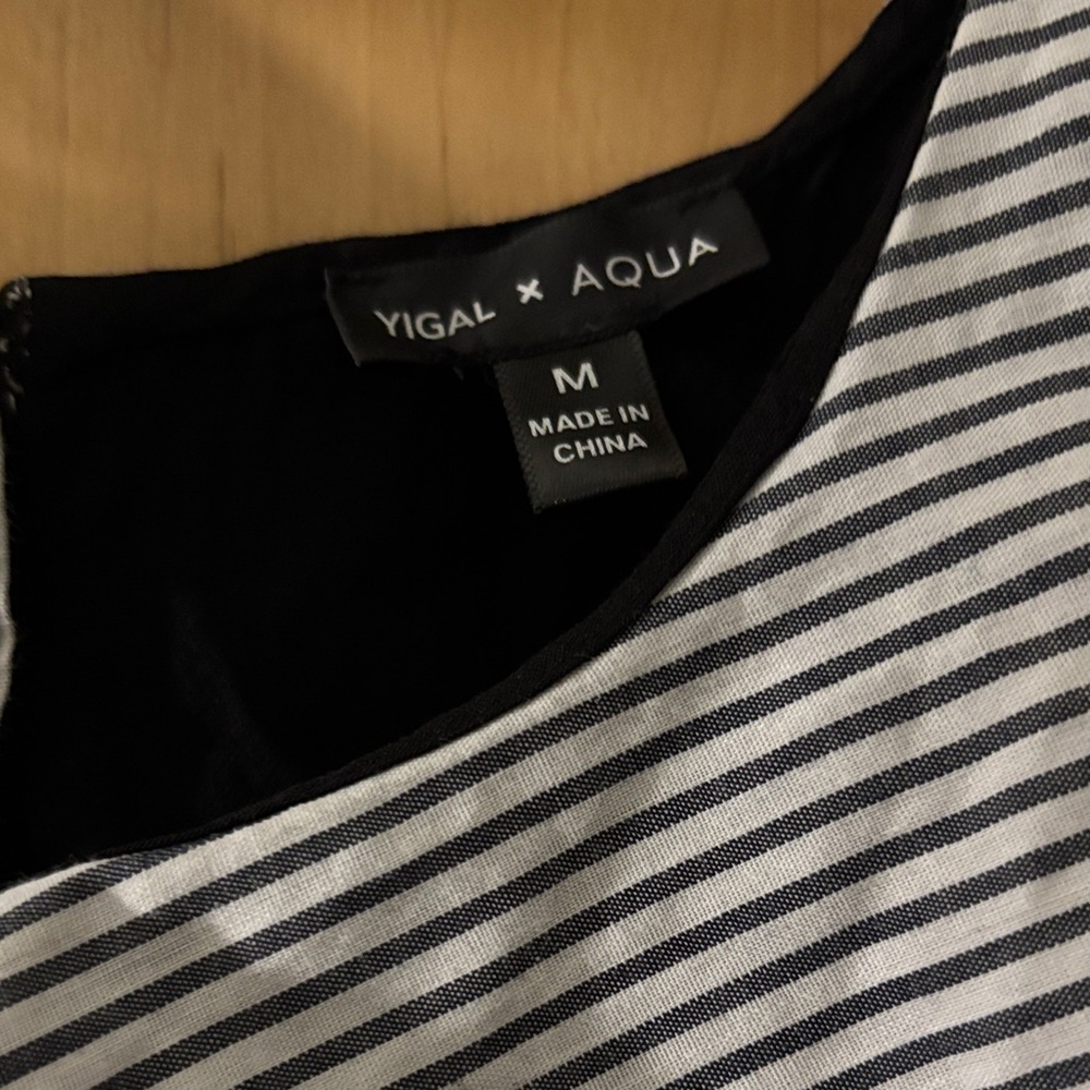 Elegant Striped Ruffle Blouse - Picture 2 of 2